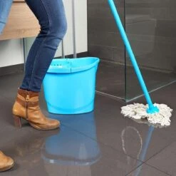 Secucare Anti Slip Spray 100ml - Antislip Voor Tegelvloeren -Bol Schoonmaak Winkel 1200x1200 140