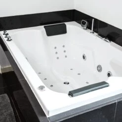 HG Hygiënische Whirlpool Reiniger - 1L - Verwijdert Kalk, Vet, Zeep En Olie - Veilig In Gebruik Voor Whirlpool En Jacuzzi's -Bol Schoonmaak Winkel 1200x1200 230